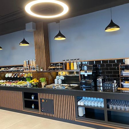 E&B Hotel 코르브 외부 사진