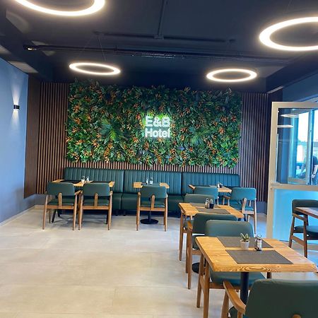 E&B Hotel 코르브 외부 사진