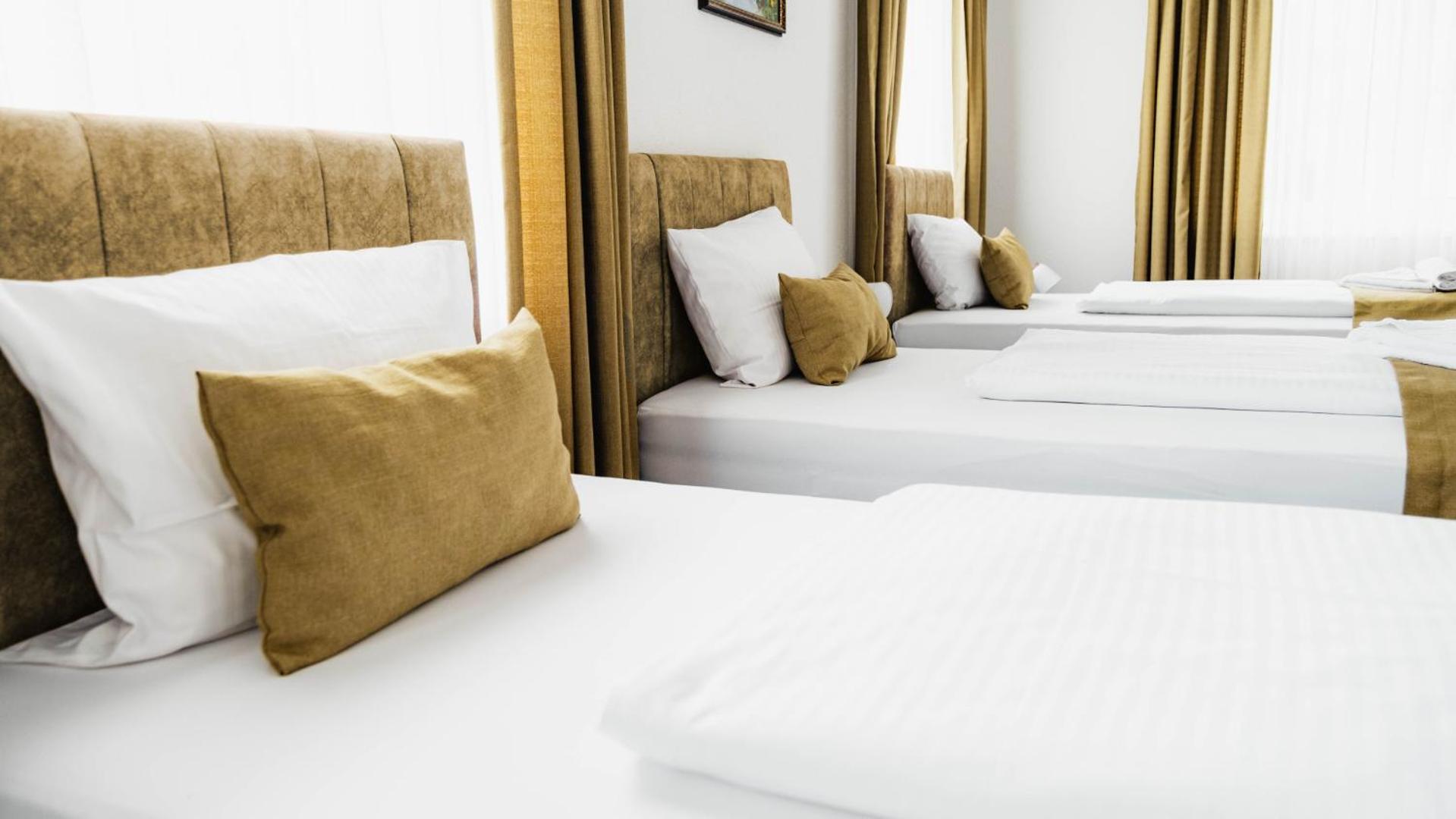 E&B Hotel 코르브 외부 사진