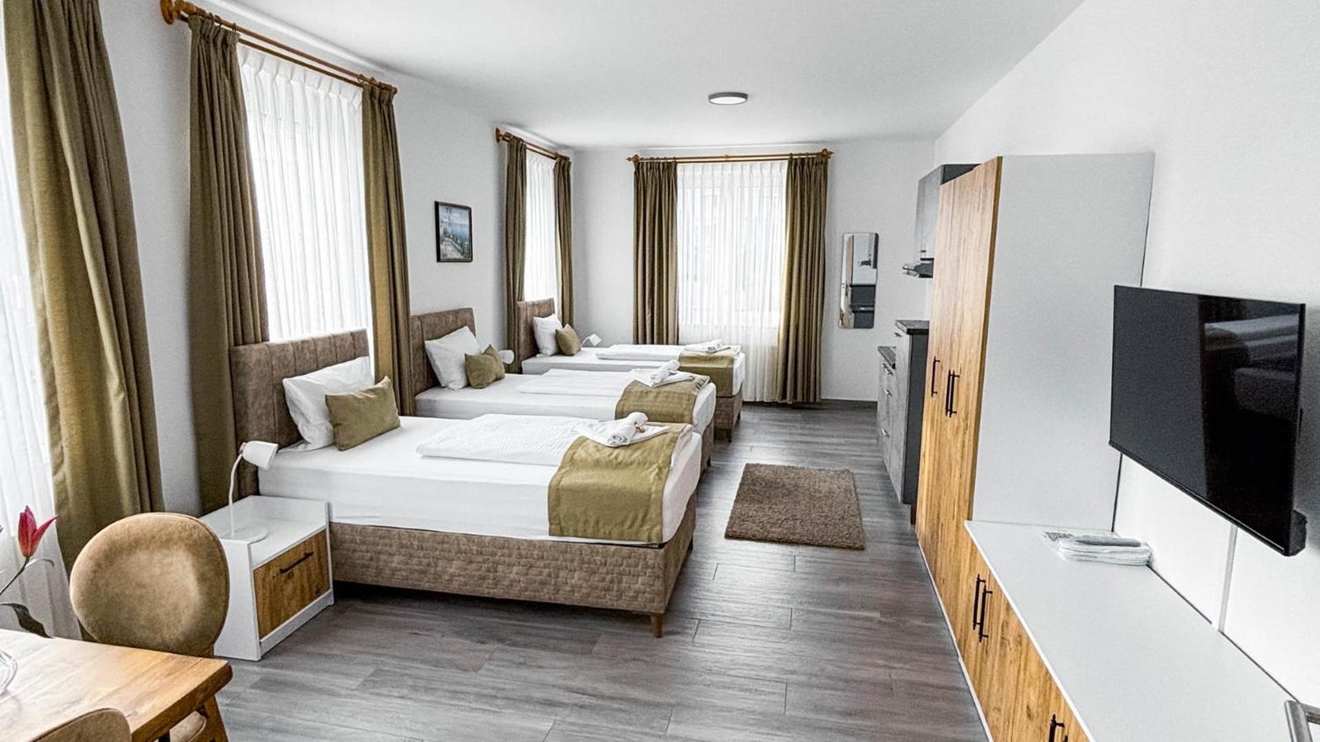 E&B Hotel 코르브 외부 사진