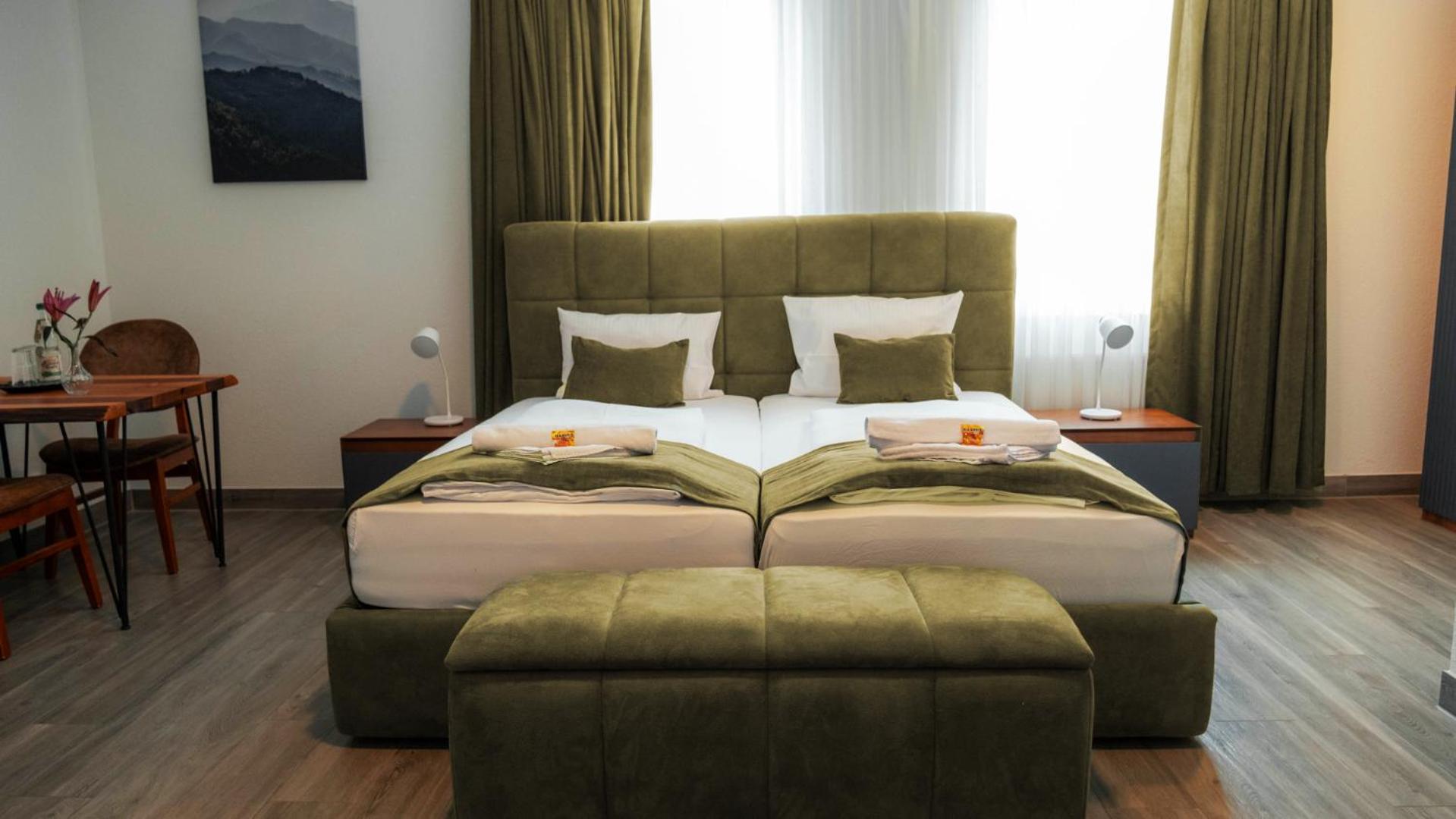 E&B Hotel 코르브 외부 사진