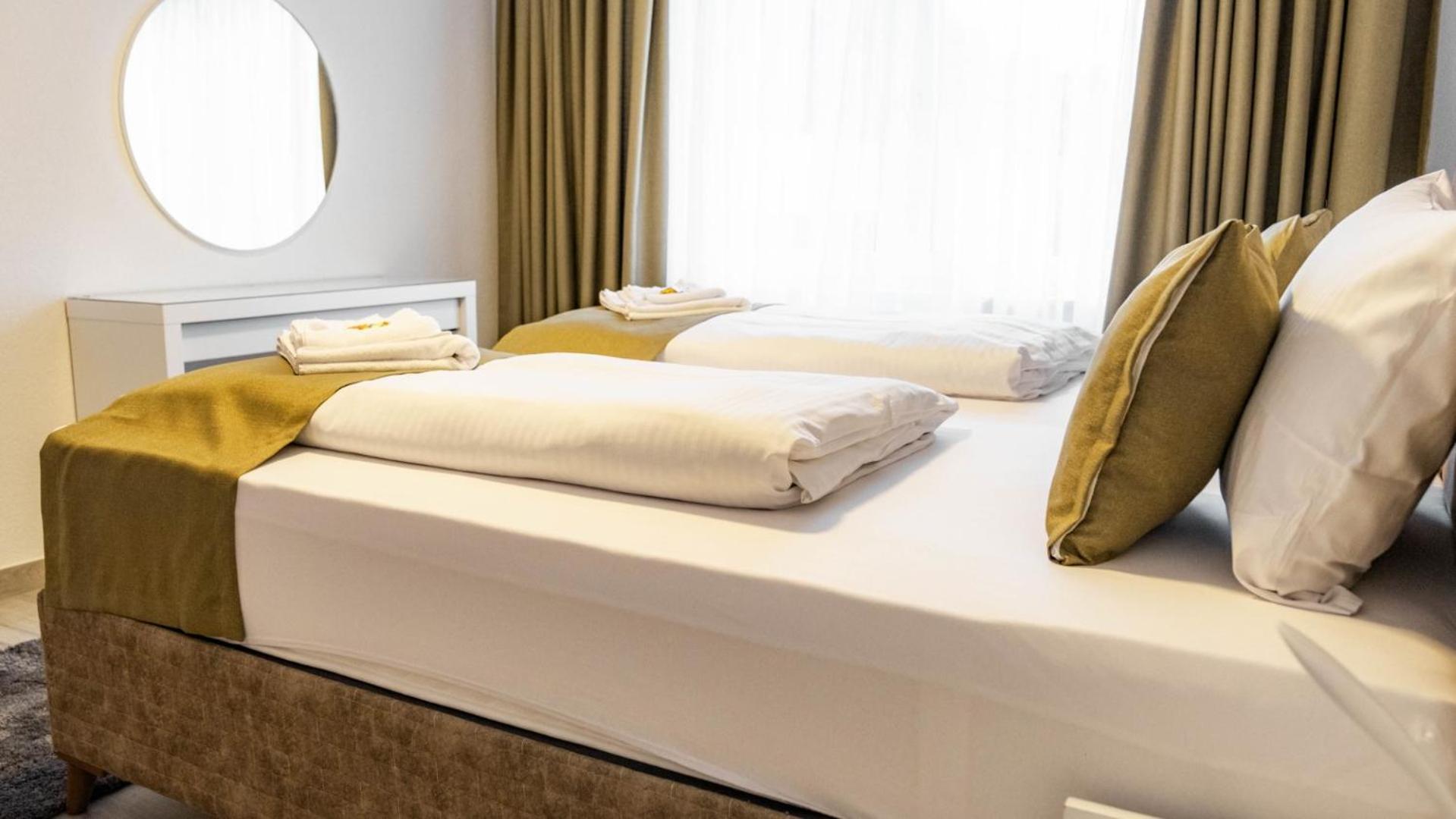 E&B Hotel 코르브 외부 사진