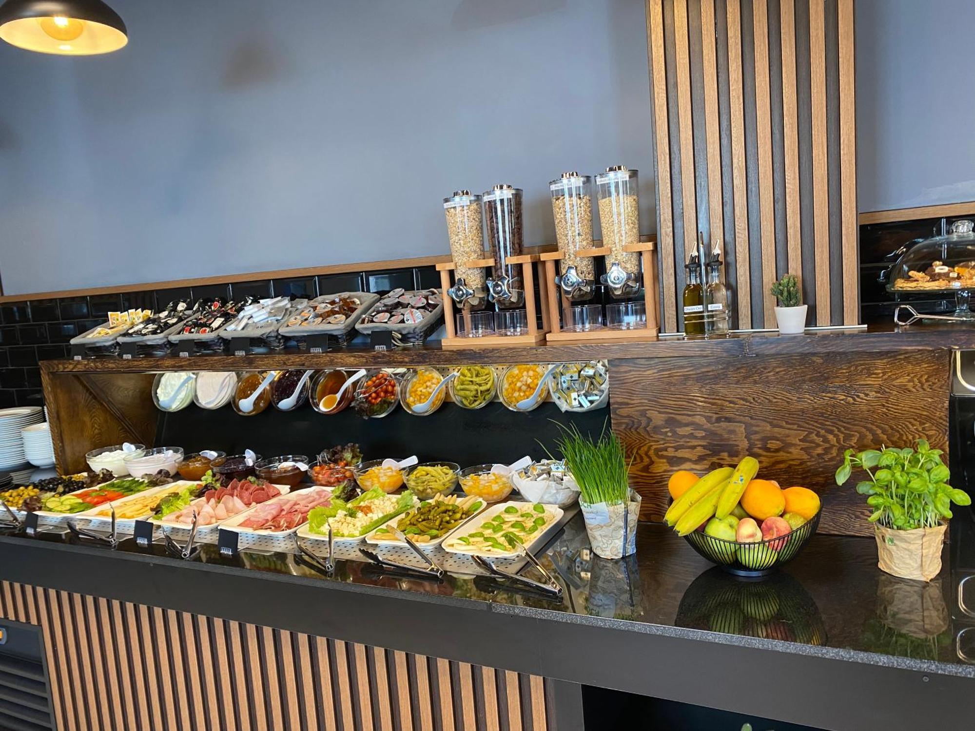 E&B Hotel 코르브 외부 사진